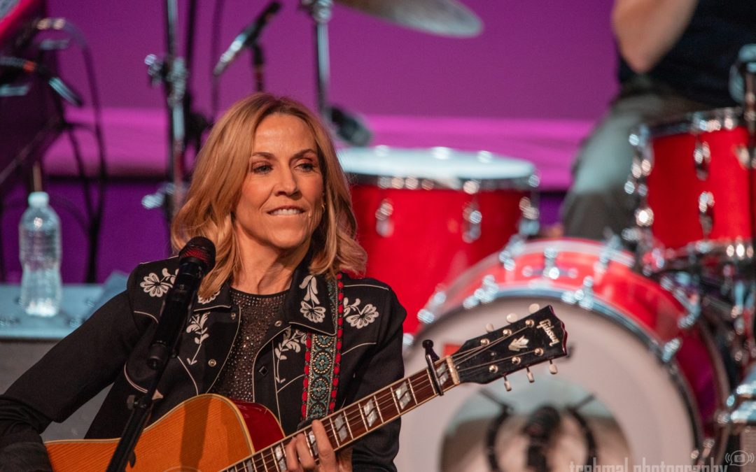 Sheryl Crow And Salt Lick Artists Shine At Umbrella Concert Series